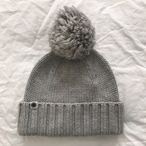 UGG Wool Winter Hat Pom Pom on Top - Heather Gray